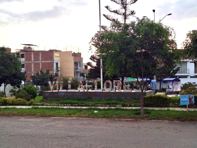 Crédito Directo!!! Dpto de Estreno en 1er Piso, frente a Parque, en Villa Flores - VES - NO ALCABALA