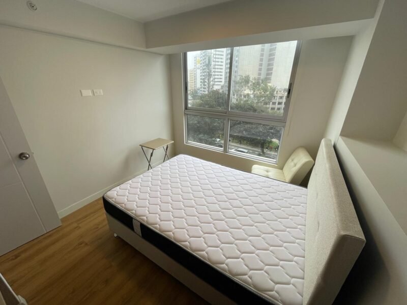 Lindo Mini Full Amoblado con Vista Externa - Pet Friendly - Full Áreas Comunes