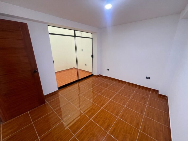 De Estreno: Amplio Departamento en 2do. Piso – Salamanca