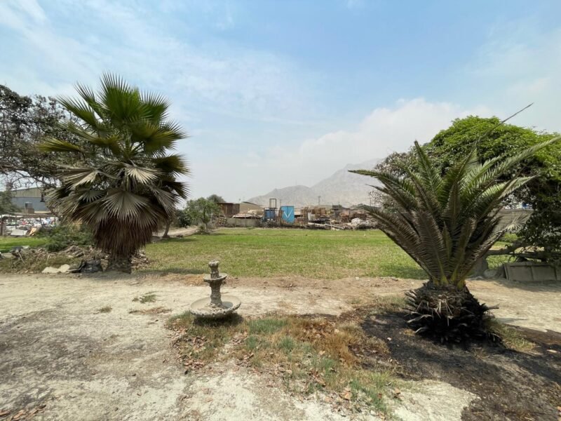 Terreno Industrial I2 (Industria Liviana) de 10,529 m² en Venta en Cajamarquilla