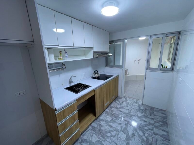 Dpto de 92 m² con 3 Habitaciones en Av Salaverry + Cochera