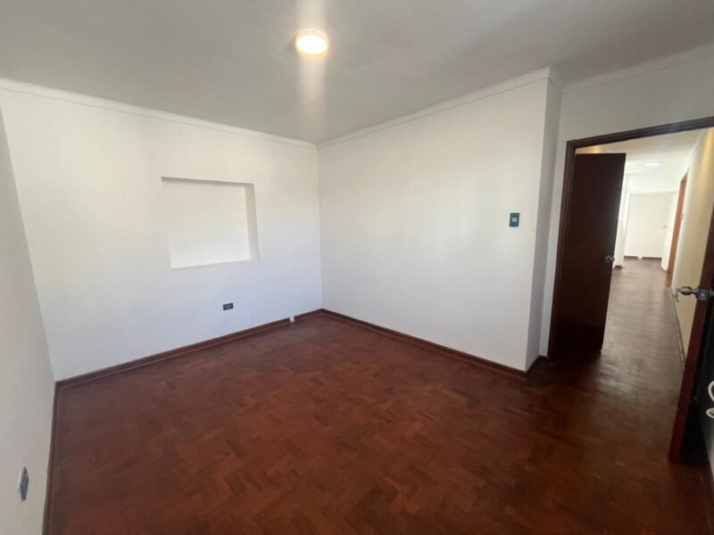Departamento de 110 m² en Quinta, a Espaldas del Parque María Reiche