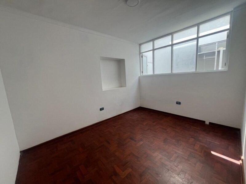 Departamento de 110 m² en Quinta, a Espaldas del Parque María Reiche