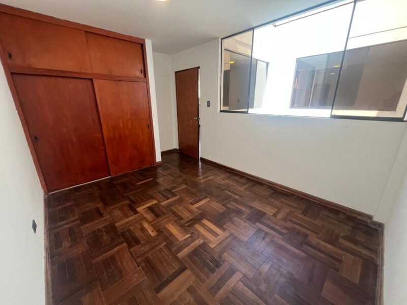 Atención Inversionistas! Dpto de 122 m² + Acceso Externo a 118 m² de Aires (Tmb Para Zona de Rélax)