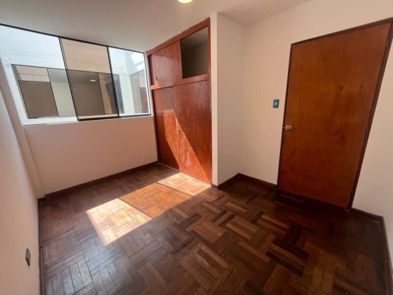 Atención Inversionistas! Dpto de 122 m² + Acceso Externo a 118 m² de Aires (Tmb Para Zona de Rélax)