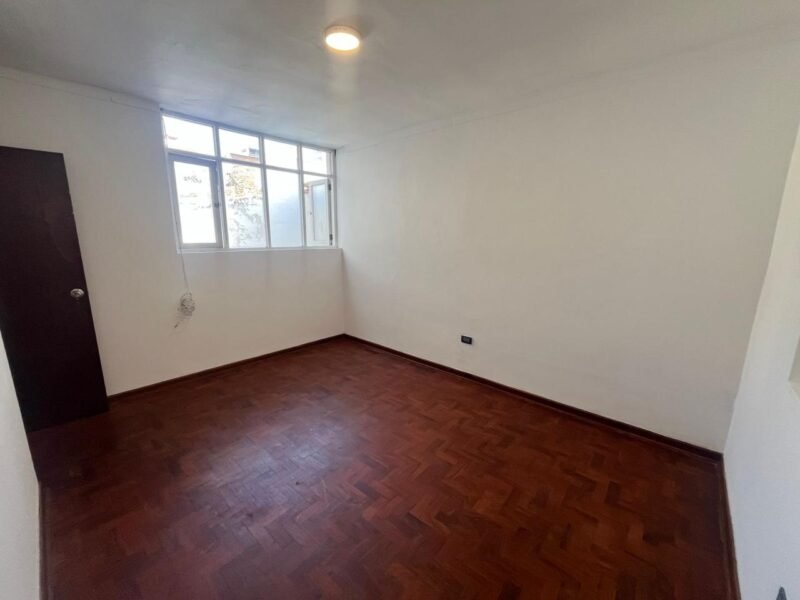 Departamento de 110 m² en Quinta, a Espaldas del Parque María Reiche