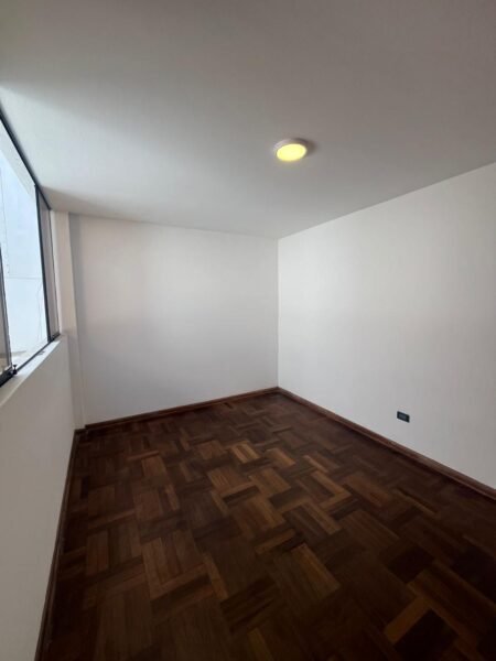 Atención Inversionistas! Dpto de 122 m² + Acceso Externo a 118 m² de Aires (Tmb Para Zona de Rélax)