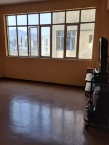 Remato Departamento en Jirón Huallaga Cuadra 4, en Pleno Corazón del Centro de Lima!