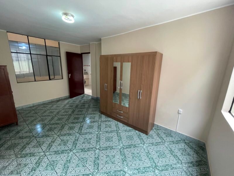 Dpto. 100 m² Piso 2 con 3 Dorm. y 1 Cochera. Frente a Parque. a 3 Cdrs. Univ. San Martín