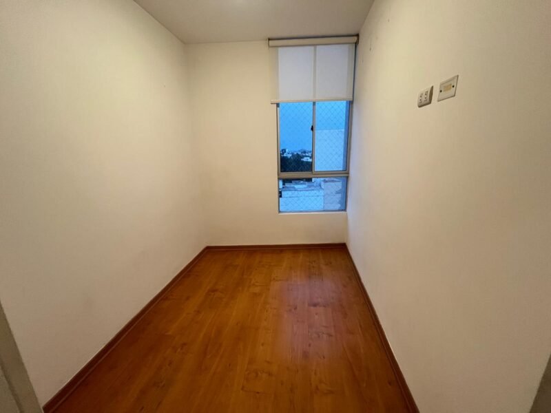 Departamento de 78 m² con Vista Externa, 3 Dorm. y 1 Cochera en Barrio Medico. Pet Friendly