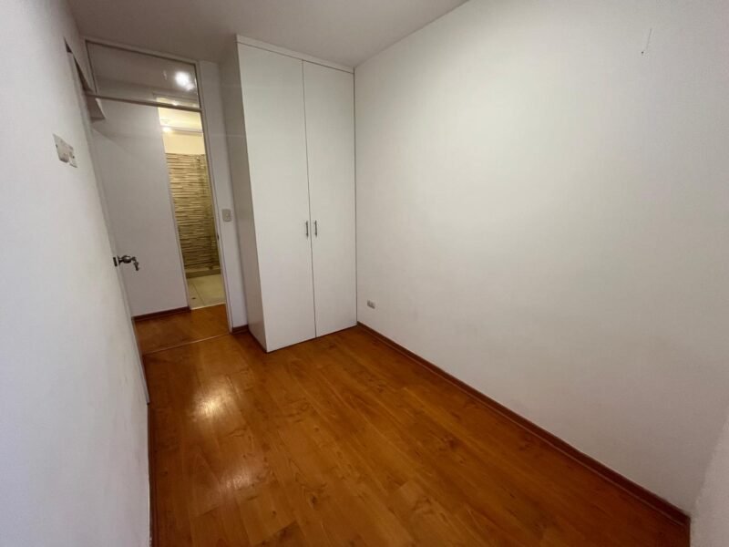 Departamento de 78 m² con Vista Externa, 3 Dorm. y 1 Cochera en Barrio Medico. Pet Friendly
